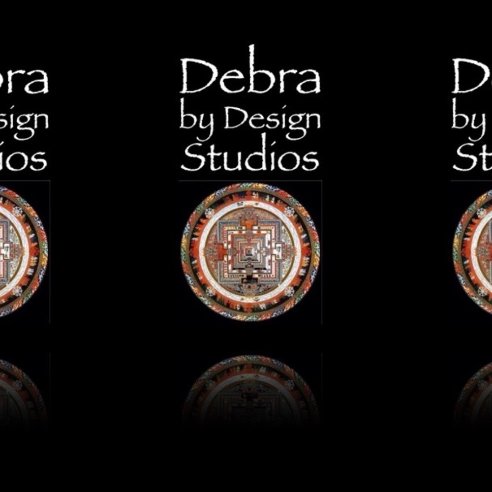 Meet your Posher, Deb from Debra by Design Studios